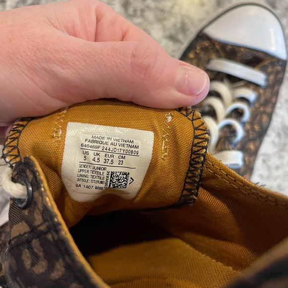 Leopard print Converse - Picture 7 of 7